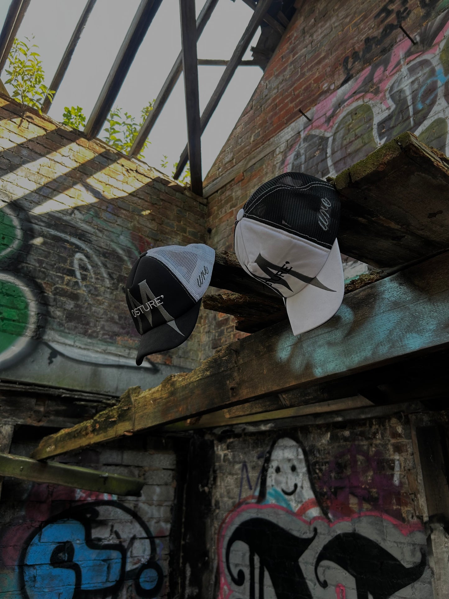 MOSTURE WHITE CAP